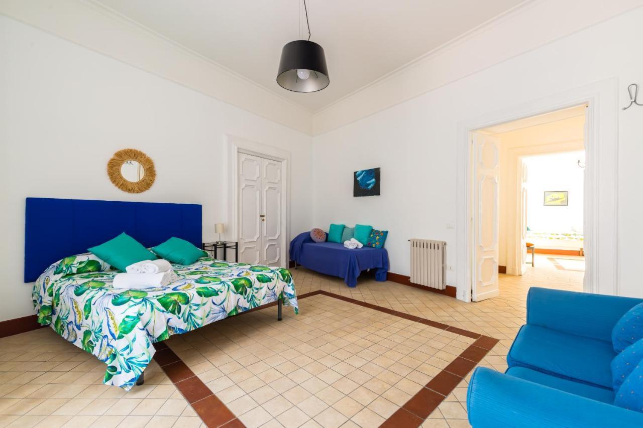 Lopez 20 A Big Family Apartment By Napoliapartments Exteriör bild